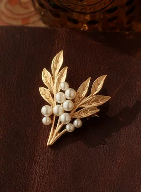 Gold Orchid Pearl Brooch